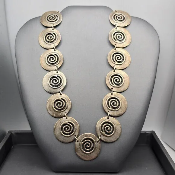 VTG Swirl Disc Medallion Statement Necklace 16" Antique Silver-Plate Adjustable - Picture 11 of 13